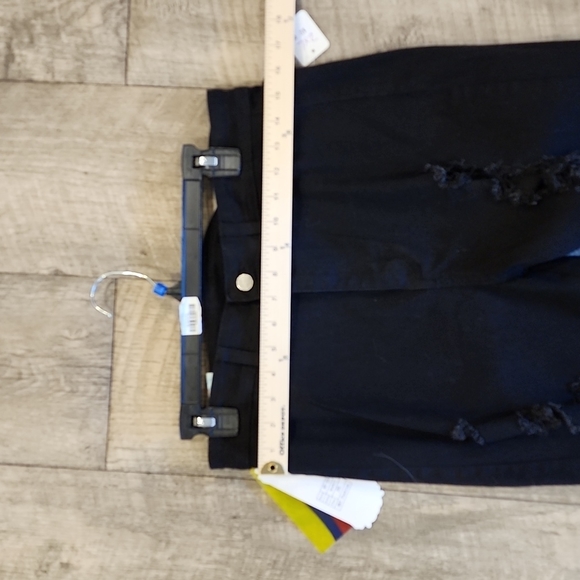 Black/distressed/high waisted/stretchy bellbottom jeans/BNwt perfect condition - Picture 6 of 9